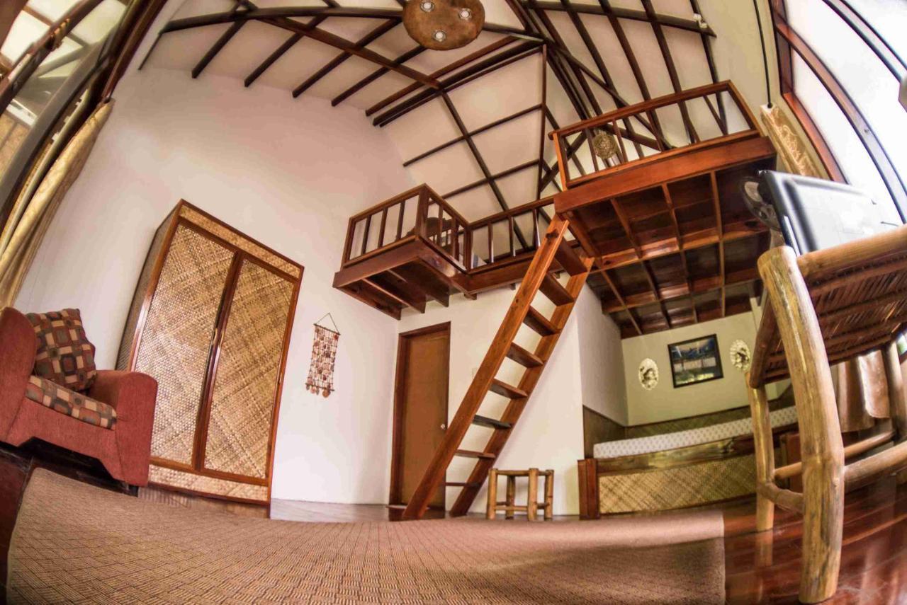 Romantic Beach Villas General Luna  Ngoại thất bức ảnh