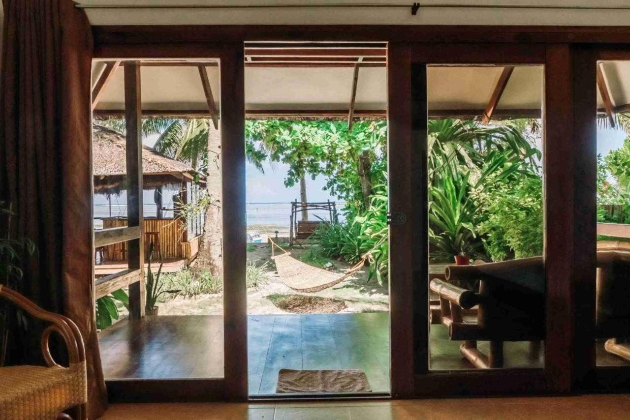 Romantic Beach Villas General Luna  Ngoại thất bức ảnh